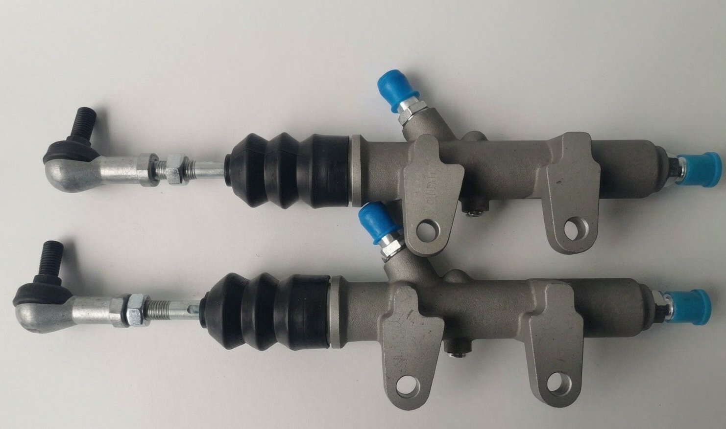 Clutch Master Cylinder 1604010-C0100 for Dongfeng KL
