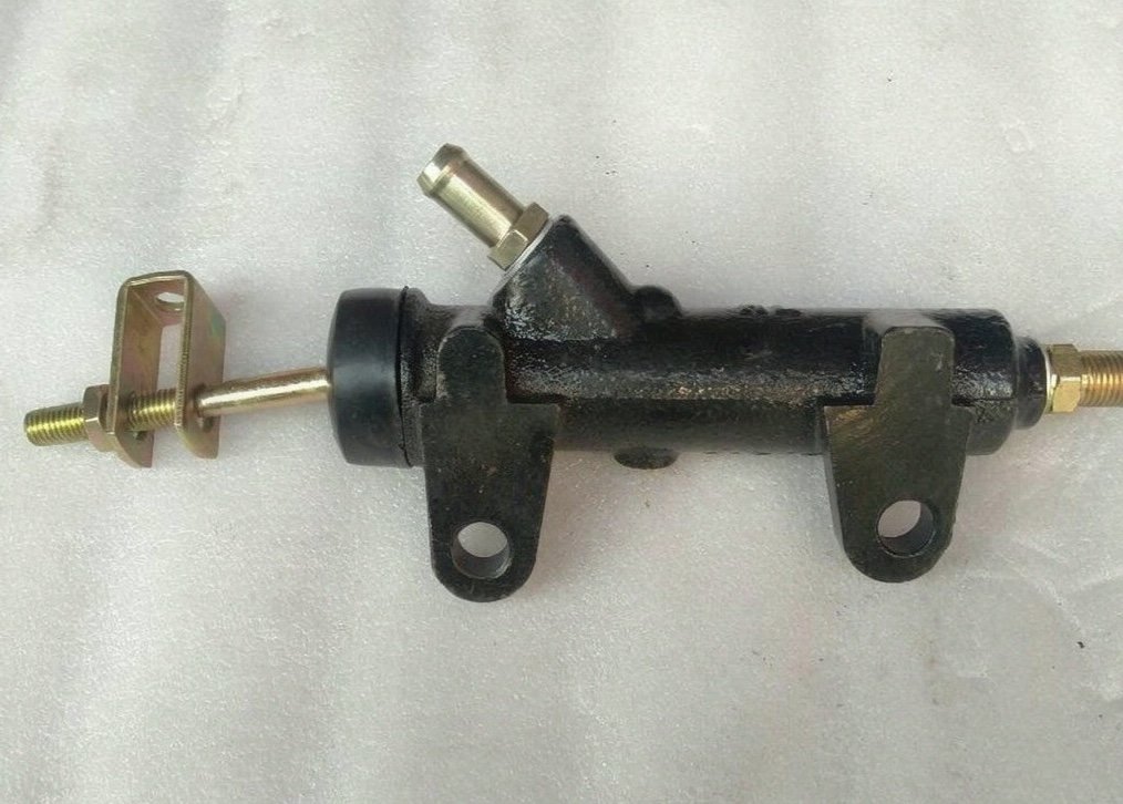 Clutch Master Cylinder 1604010-C0100 for Dongfeng KL - Image 2