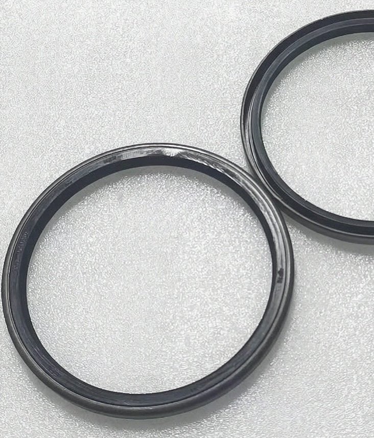 Front Hub Oil Seal 31N-03080 (130x150x13) for Dongfeng Trucks